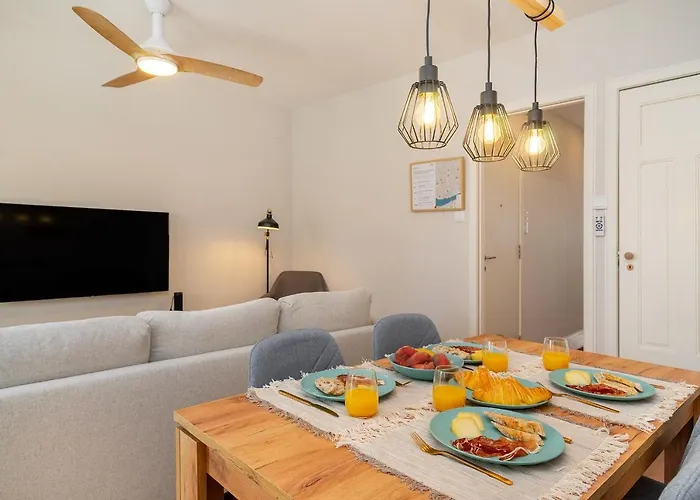 Whome Formosa #3 - 2-bed In Prime Location Perfect To Explore Lejlighed *